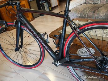 Used Specialized Tarmac SRAM Red 2013 Road & Gravel — image 9 of 11