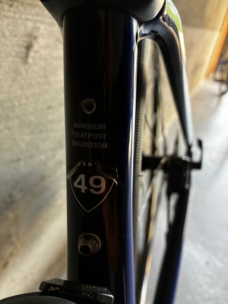 Used Specialized Roubaix Comp 2018 2018 Road & Gravel — image 3 of 3
