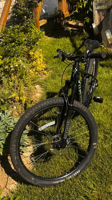 Gebrauchtes Specialized Sport 2023 Mountainbike, Grün — Bild 2 von 14