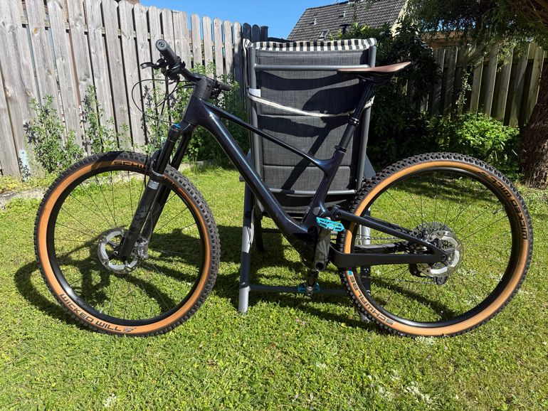 Used Scott Spark 900 AXS 2023 2023 Mountainbike, Azul — image 2 of 9