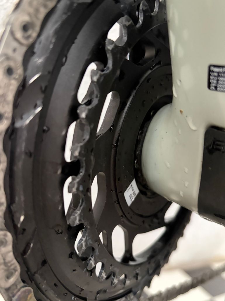 Used BMC Roadmachine 01 ONE 2020 2020 Road & Gravel, Hellgrau — image 7 of 21