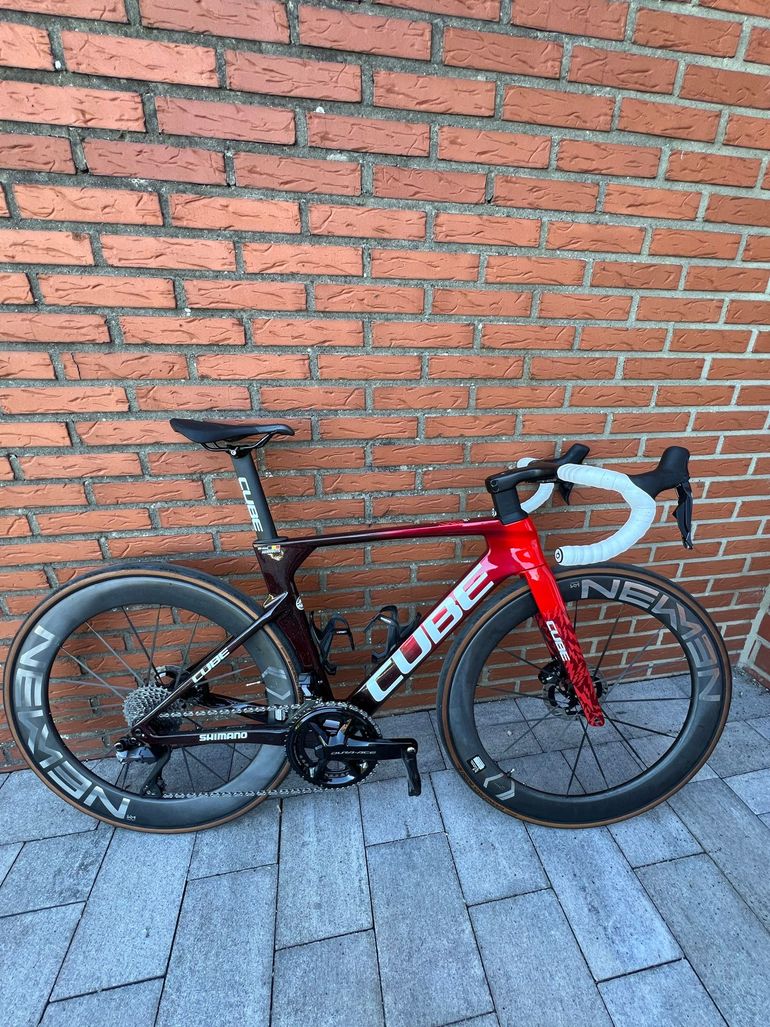 Used CUBE Litening Shimano Dura Ace Di2 2025 Road & Gravel — image 1 of 6