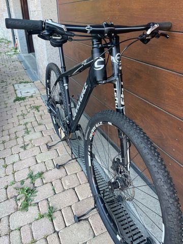Used Cannondale F29 Shimano Deore 2015 Mountainbike, Black — image 2 of 4