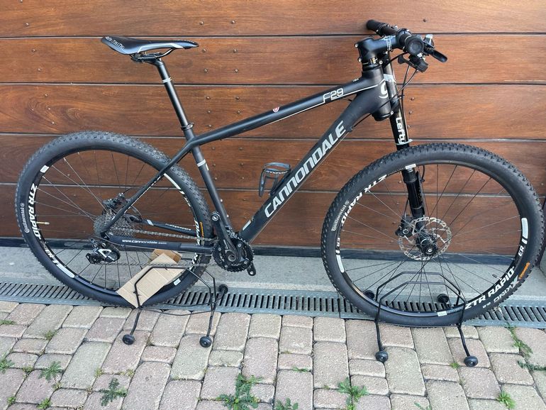 Used Cannondale F29 Shimano Deore 2015 Mountainbike, Black — image 1 of 4