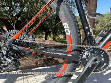 Gebrauchtes Cannondale F-Si Carbon 2 2017 2017 Mountainbike, Schwarz — Bild 3 von 6