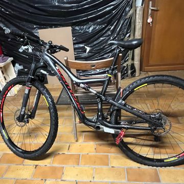 Używany Specialized Rumor Elite 2015 2015 MTB