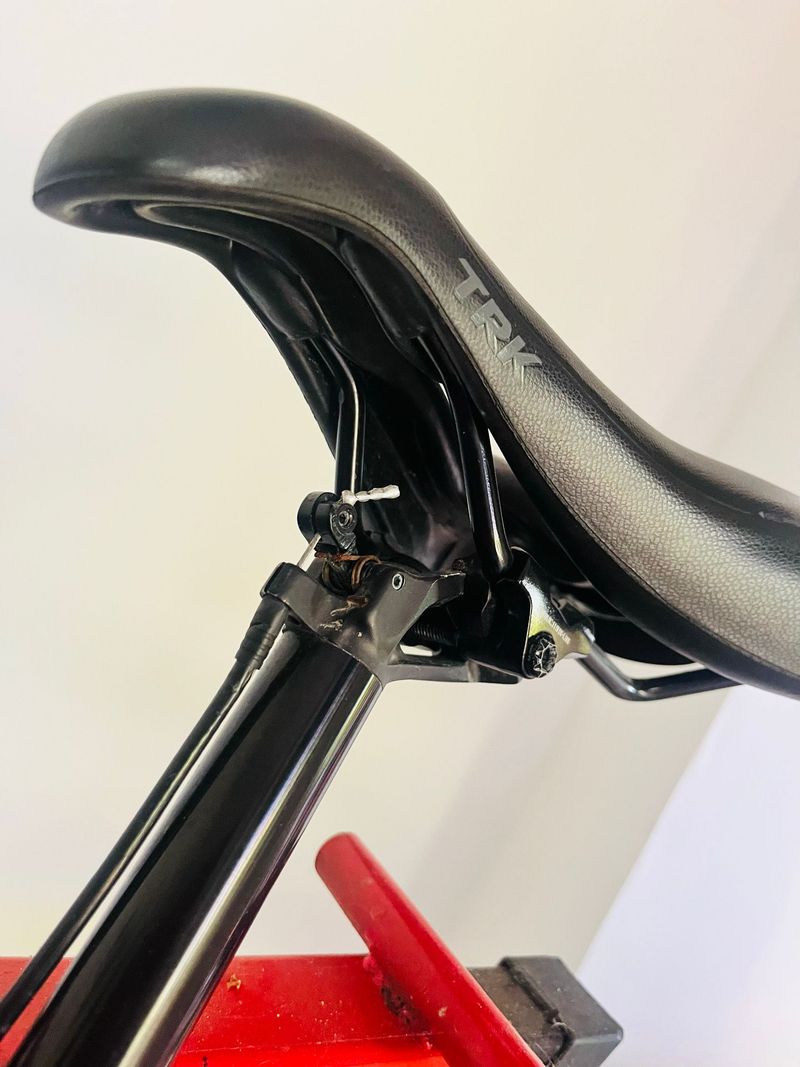 Used Specialized Rumor Elite 2015 2015 Mountainbike, Black, 29 — image 12 of 27