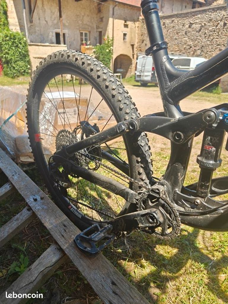 Used Transition Transition Sentinel 29 2019 Lyrik Fox DPX2 EX511 Asterion 2019 Mountainbike — image 7 of 7