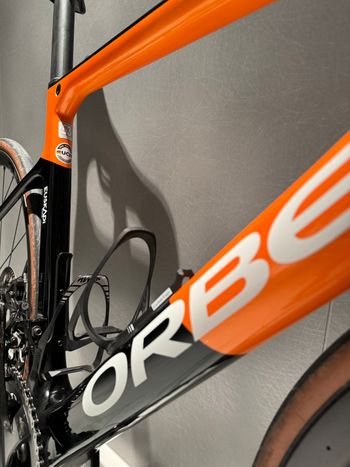 Used Orbea ORCA OMX M20 LTD EUSKALTEL EUSKADI 2021 Road & Gravel, Negro — image 3 of 3