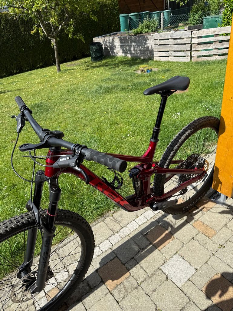 Used Trek Top Fuel 8 GX AXS T-Type Gen 3 2024 2024 Mountainbike — image 6 of 6