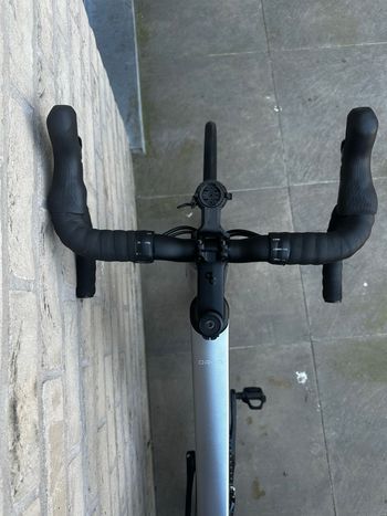 Used Orbea ORCA M30 2023 2023 Road & Gravel, Light Gray — image 4 of 7