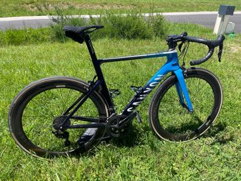 Used Canyon Aeroad CF SL 7 2019 2019 Road & Gravel, Azul — image 3 of 6
