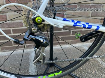 Used Cannondale SuperSix EVO Shimano 105 2015 Road & Gravel, White — image 2 of 18