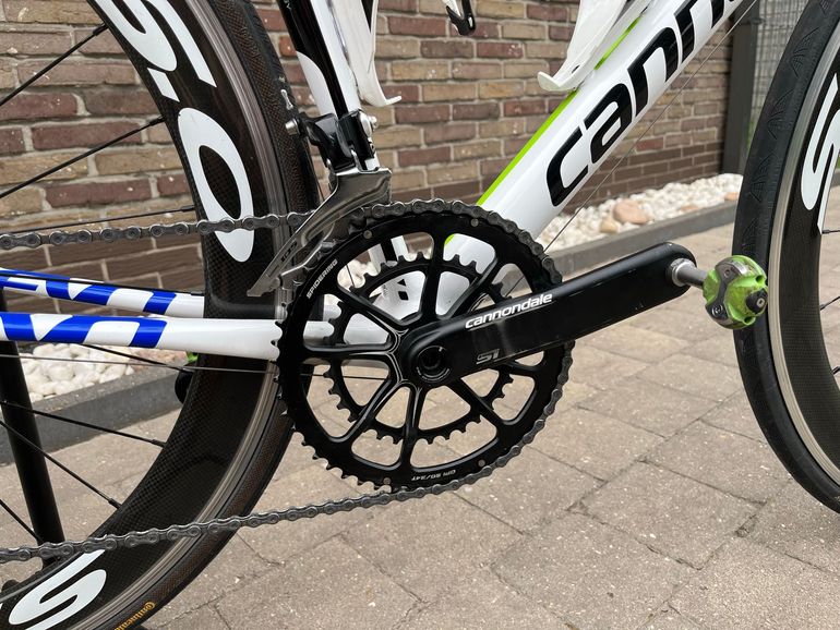 Used Cannondale SuperSix EVO Shimano 105 2015 Road & Gravel, White — image 9 of 19