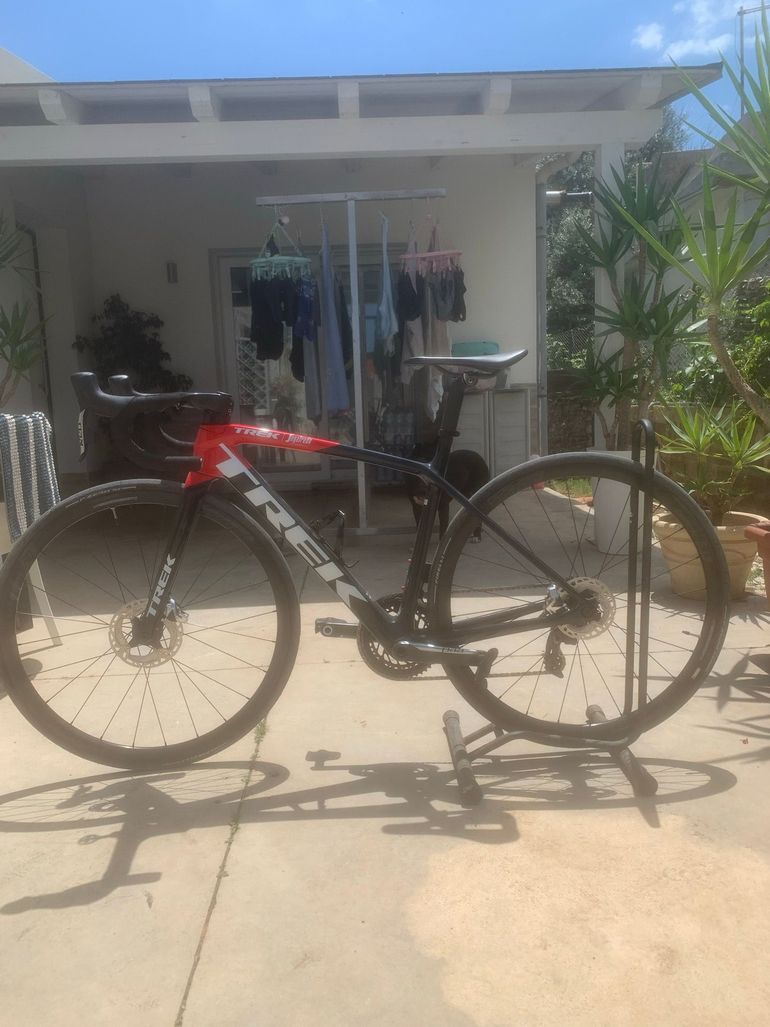 Used Trek Émonda SLR 9 2023 2023 Road & Gravel — image 3 of 11