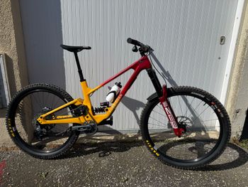 Used Forbidden Dreadnought SRAM GX Eagle AXS (T-Type) 2024 MTB