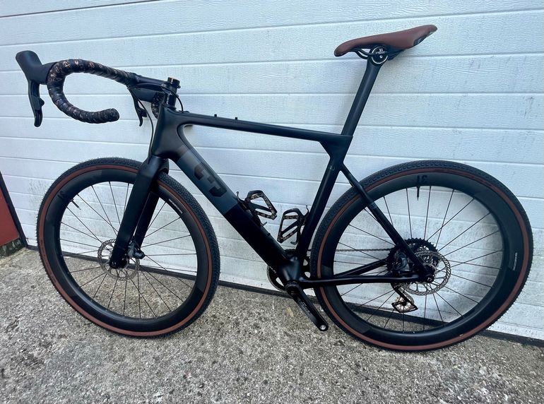 Used 3T SRAM Red eTap AXS 2022 Road & Gravel, Schwarz — image 4 of 20