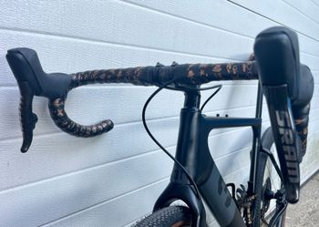 Used 3T SRAM Red eTap AXS 2022 Road & Gravel, Schwarz — image 8 of 20
