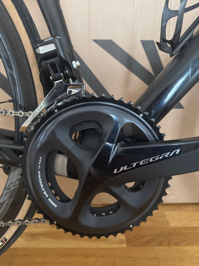 Used Canyon Ultimate Shimano Ultegra Di2 2016 Road & Gravel, Negro — image 3 of 9
