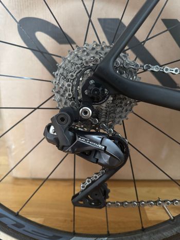 Used Canyon Ultimate Shimano Ultegra Di2 2016 Road & Gravel, Negro — image 4 of 9