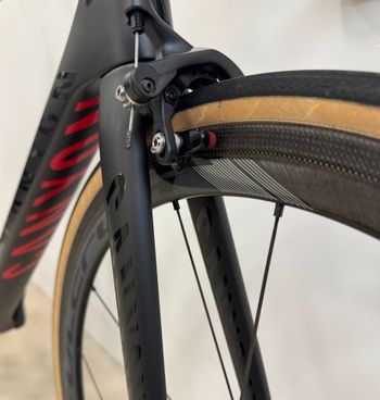 Used Canyon Ultimate Shimano Ultegra Di2 2016 Road & Gravel, Negro — image 8 of 9