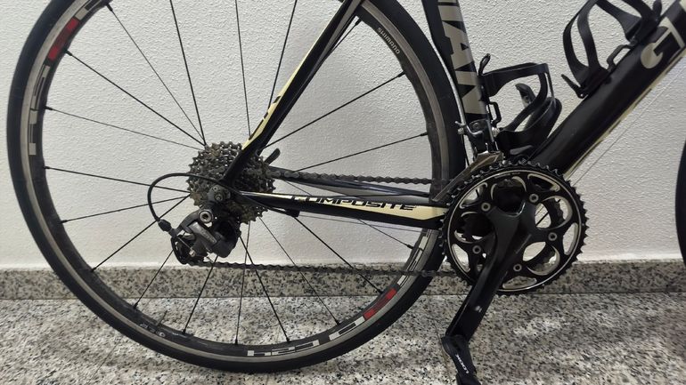 Used Giant Giant TCR Carbono 2015 Road & Gravel — image 14 of 16
