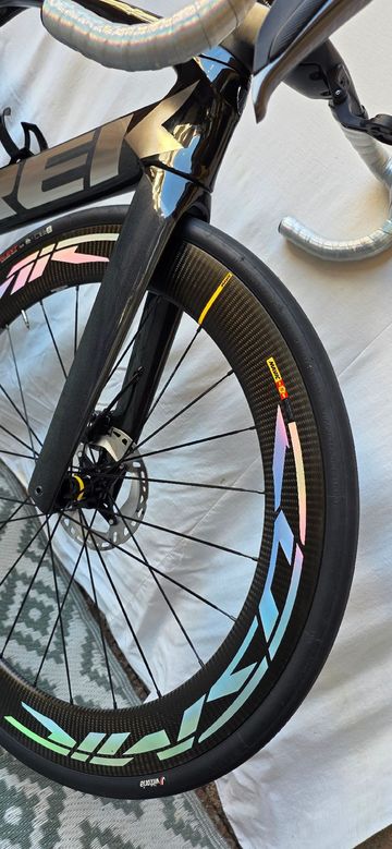 Brugt Trek Madone SLR 9 Custom Shimano Ultegra Di2 2024 Road & Gravel — billede 8 af 13