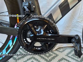 Used Trek Madone SLR 9 Trek Madone SLR 9 Custom Shimano Ultegra Di2 2024 Road & Gravel, Black — image 12 of 13