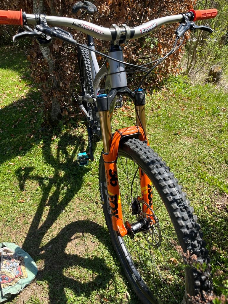 Used YT Industries Jeffsy Shimano XTR 2018 Mountainbike, Hellgrau, 29 — image 3 of 4