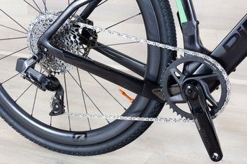 Used Pinarello Grevil F7 46.5 Cm 2025 Road & Gravel, Black — image 7 of 16