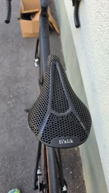 Used Canyon Endurace CFR AXS 2024 2024 Road & Gravel, Nero — image 9 of 11