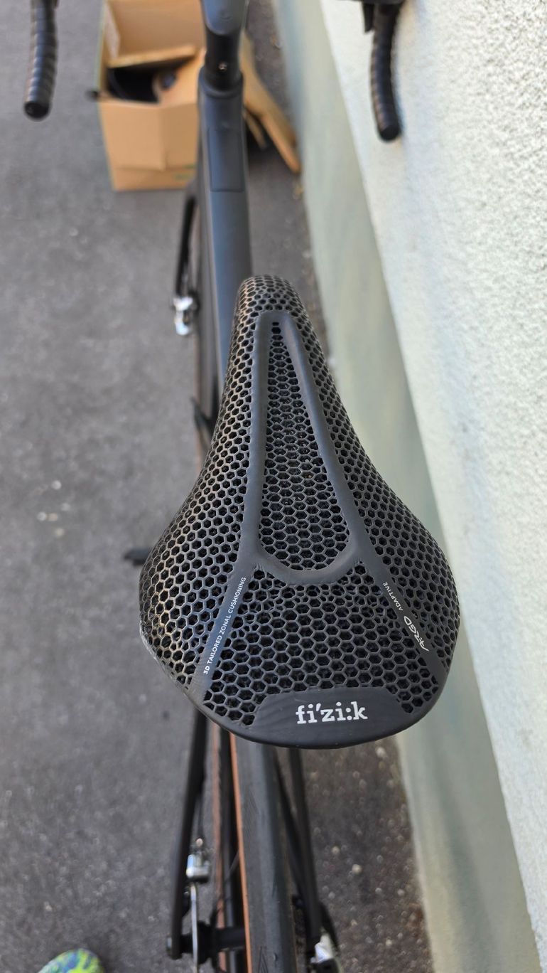 Used Canyon Endurace CFR AXS 2024 2024 Road & Gravel, Nero — image 9 of 11