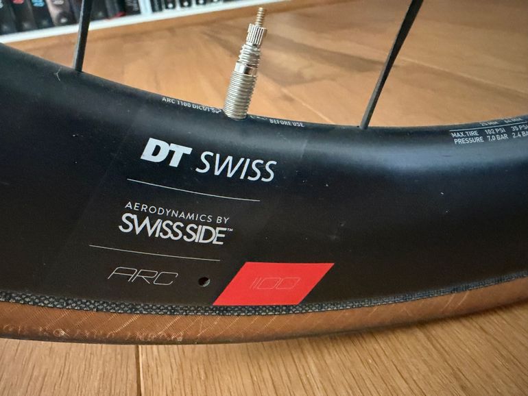 Used Canyon Ultimate CF SL 8 Disc Di2 2021 2021 Road & Gravel, Grigio chiaro — image 4 of 4