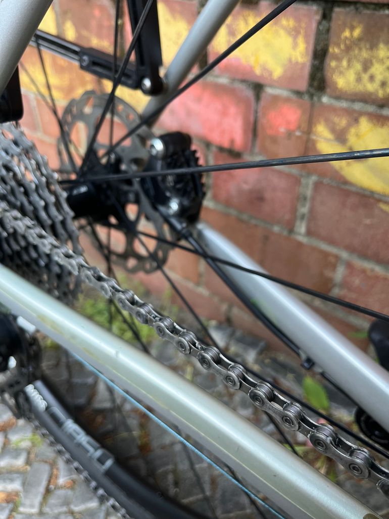 Used Canyon Grail AL 6.0 2020 2020 Road & Gravel, Light Gray — image 5 of 15