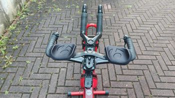 Used Trek Speed Concept 9.9 2017 2017 Road & Gravel, Red — image 6 of 8