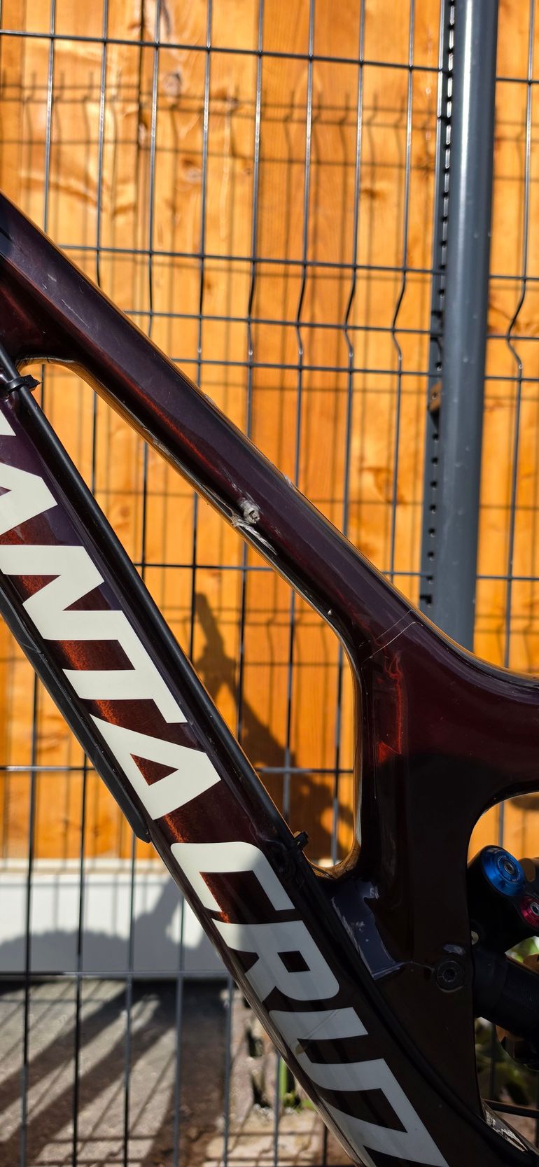 Used Santa Cruz V10 SRAM GX 2024 Mountainbike, Red — image 6 of 6