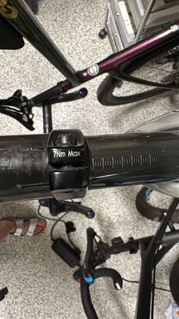 Used Trek SL 5 Disc 2017 Road & Gravel, Light Gray — image 6 of 7