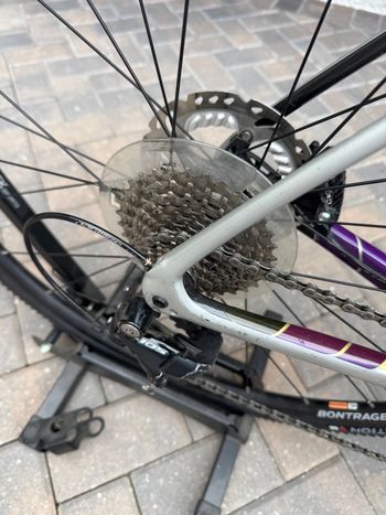 Used Trek SL 5 Disc 2017 Road & Gravel, Light Gray — image 4 of 7