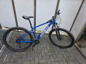 Used Giant Talon 3 2021 2021 Mountainbike — image 4 of 12