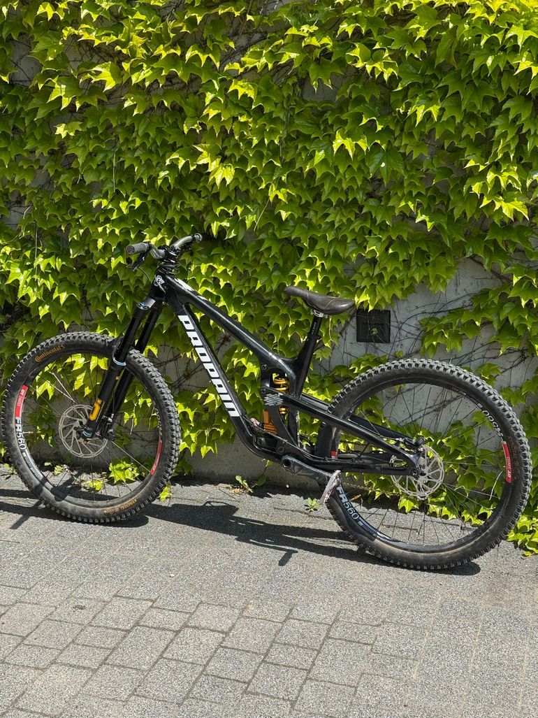 Used Propain SPINDRIFT 4 CF 27.5 Highend 2024 2024 Mountainbike, Schwarz, 27.5 — image 6 of 13