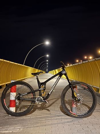 Used Propain SPINDRIFT 4 CF 27.5 Highend 2024 2024 Mountainbike, Schwarz, 27.5 — image 8 of 13