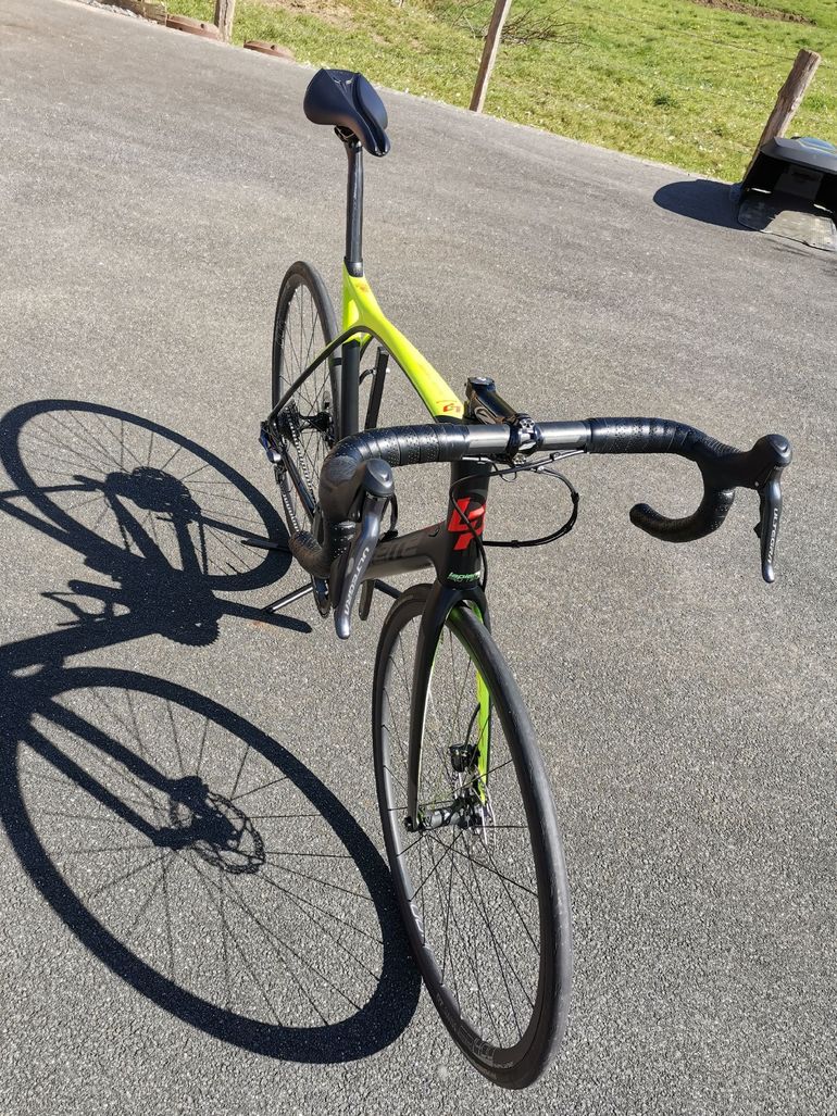 Used Lapierre XELIUS SL 700 DI2 DISC 2020 2020 Road & Gravel — image 2 of 4