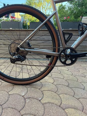 Used TRIBAN Men's Gravel Bike GRVL 900 - Shimano GRX Titanium Frame 2020 2020 Road & Gravel, Hellgrau — image 3 of 14