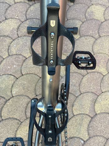Used TRIBAN Men's Gravel Bike GRVL 900 - Shimano GRX Titanium Frame 2020 2020 Road & Gravel, Hellgrau — image 10 of 14