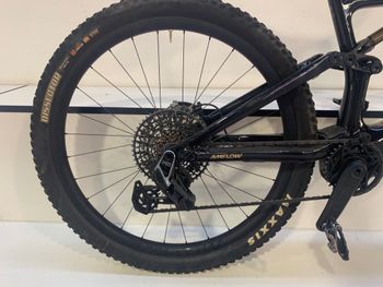 Used Amflow PL Carbon Pro (800Wh) 2025 2025 Mountainbike, Nero — image 2 of 14