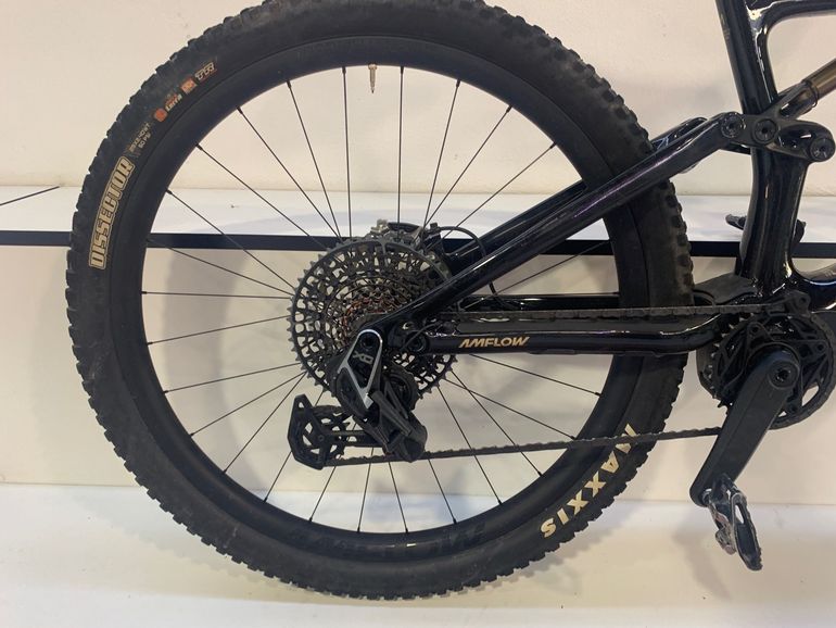 Used Amflow PL Carbon Pro (800Wh) 2025 2025 Mountainbike, Nero — image 2 of 14