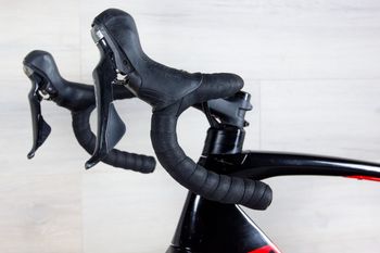 Used Trek Madone SL 6 2022 Road & Gravel, Red — image 16 of 16