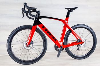 Used Trek Madone SL 6 2022 Road & Gravel, Red — image 6 of 16