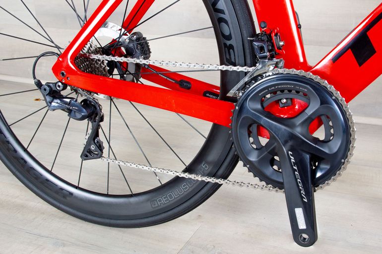 Used Trek Madone SL 6 2022 Road & Gravel, Red — image 7 of 16