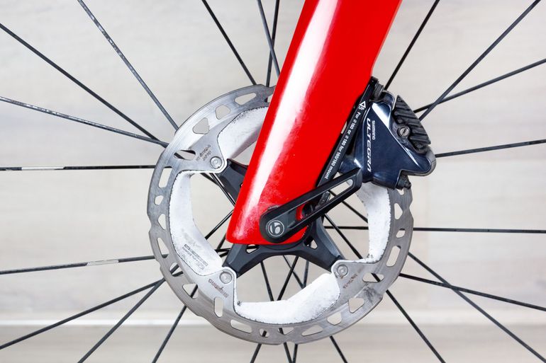 Used Trek Madone SL 6 2022 Road & Gravel, Red — image 14 of 16